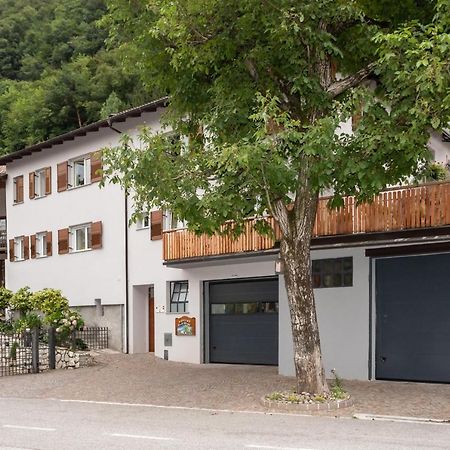Agritur E-Cinque Villa Salorno Kültér fotó